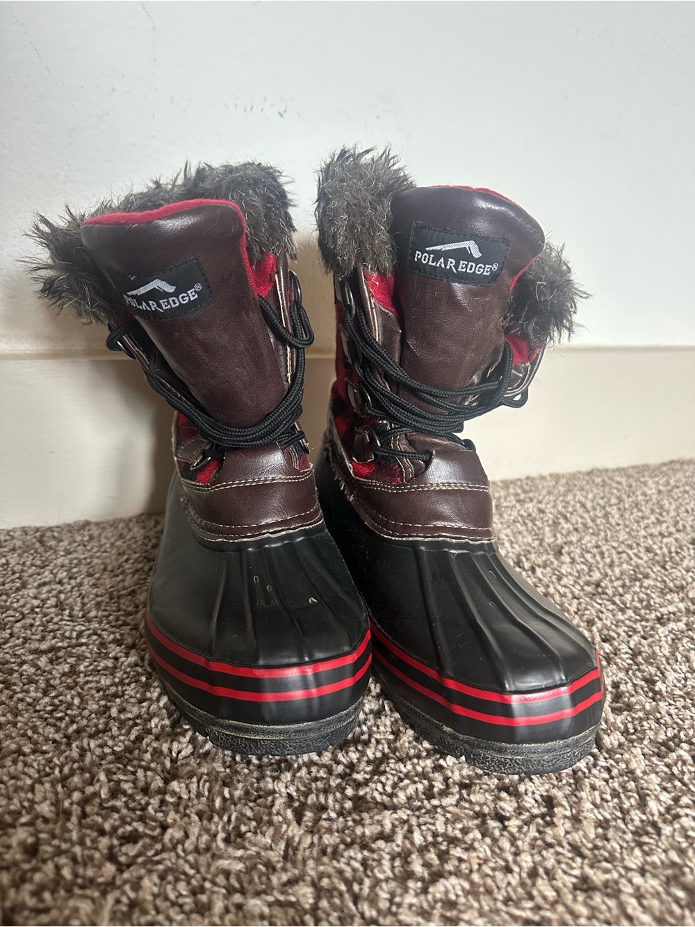 Polar Edge Women’s Plaid Water-resistant  Winter Boots Size 9
